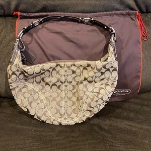 Coach Purse - medium size - like new / used - brown / cream